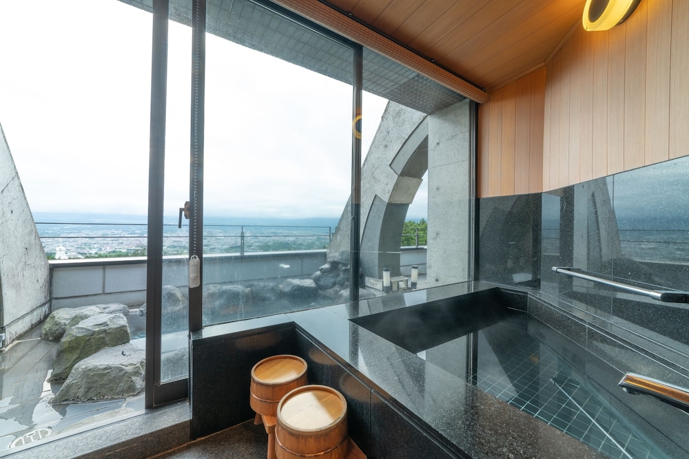 [Non-Smoking] Special Japanese Style Room with a Private Open-air Bath (Mt. Fuji View) - Photo 2