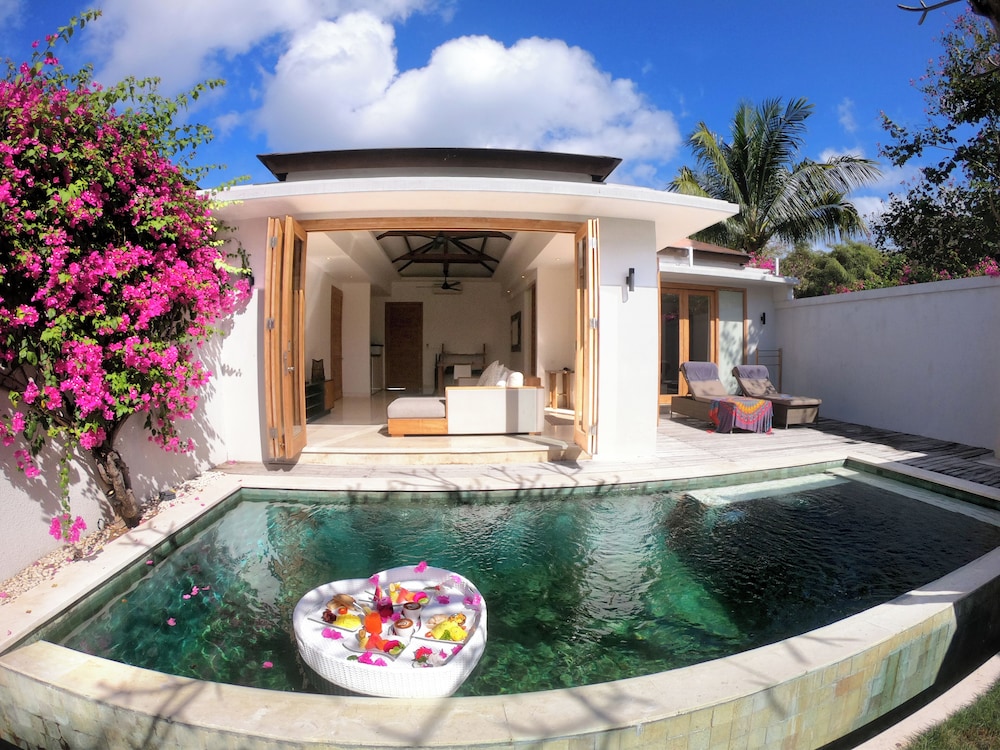 1 Bedroom Pool Villa photo 1