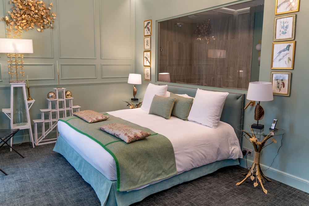 Deluxe Room, 1 Double Bed - Photo 14