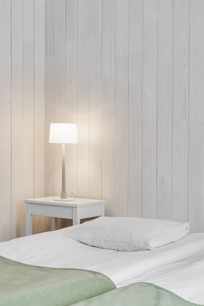 Standard Double or Twin Room photo 3