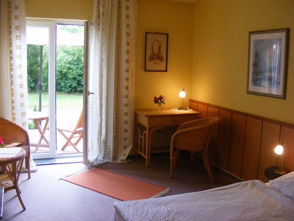 Double Room (1-3) photo 1