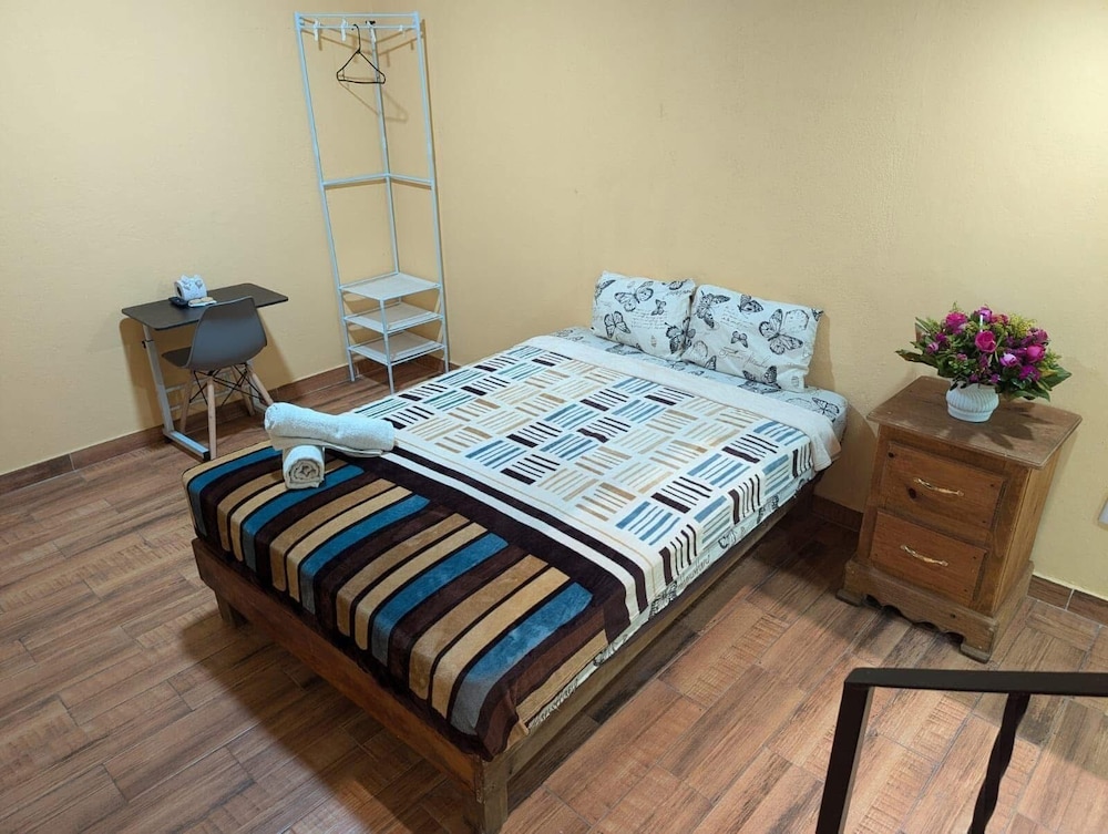 Basic Room, 2 Bedrooms photo 1