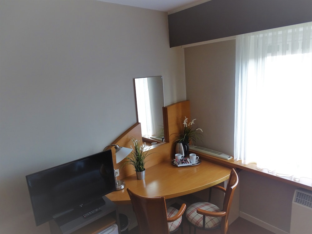 Executive Room Double with daily cleaning - Photo 3