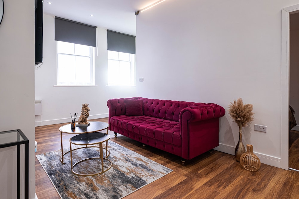 Executive Apartment, Ensuite, City View (Apt 1) - Photo 10