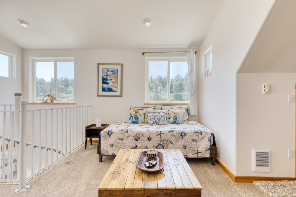 House (2 Bedrooms) photo 2