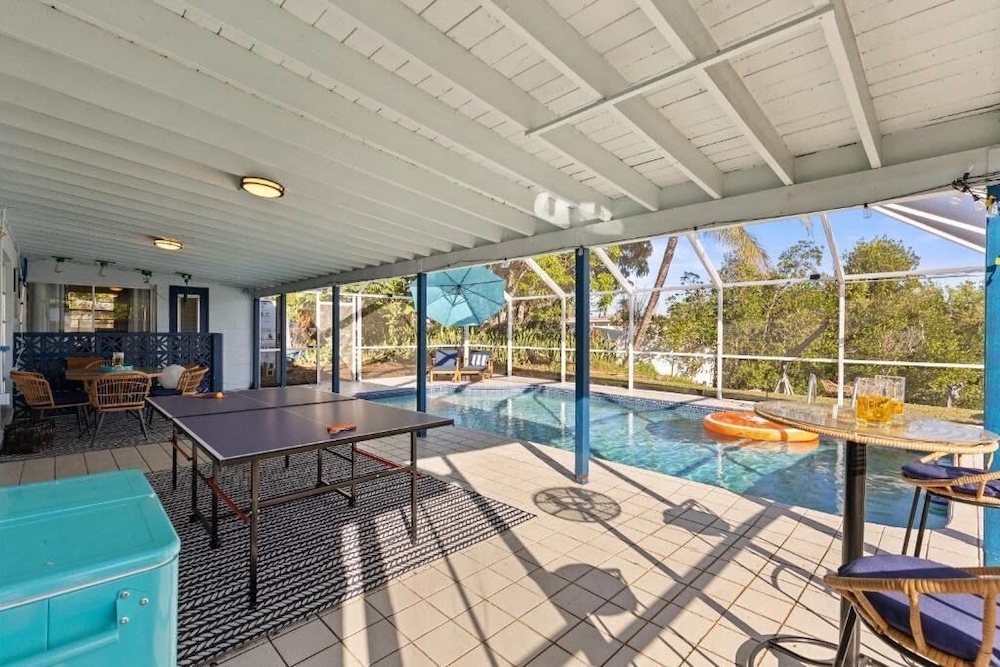 Heated Pool Games Waterfront Home Near Town, Photo 21