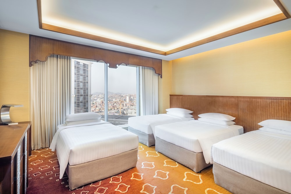 Deluxe Room, Multiple Beds (View) photo 1