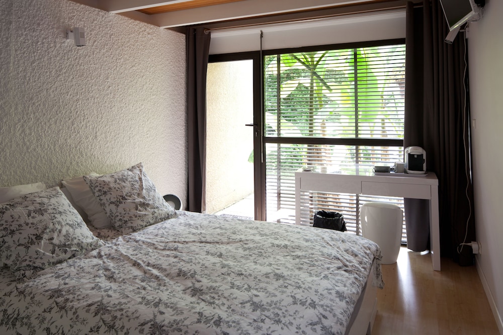 Classic Double Room, 1 Queen Bed, Non Smoking photo 1