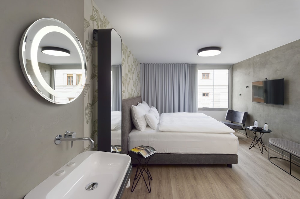 Standard Double Room, 1 Double Bed - Photo 2