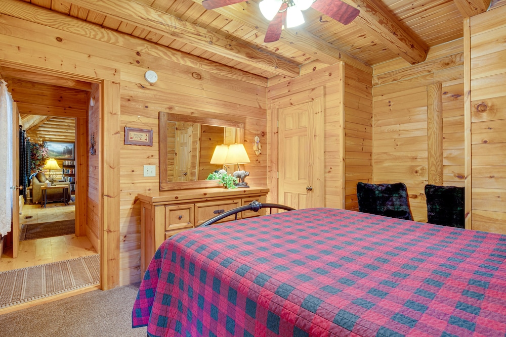 House (2 Bedrooms) photo 3