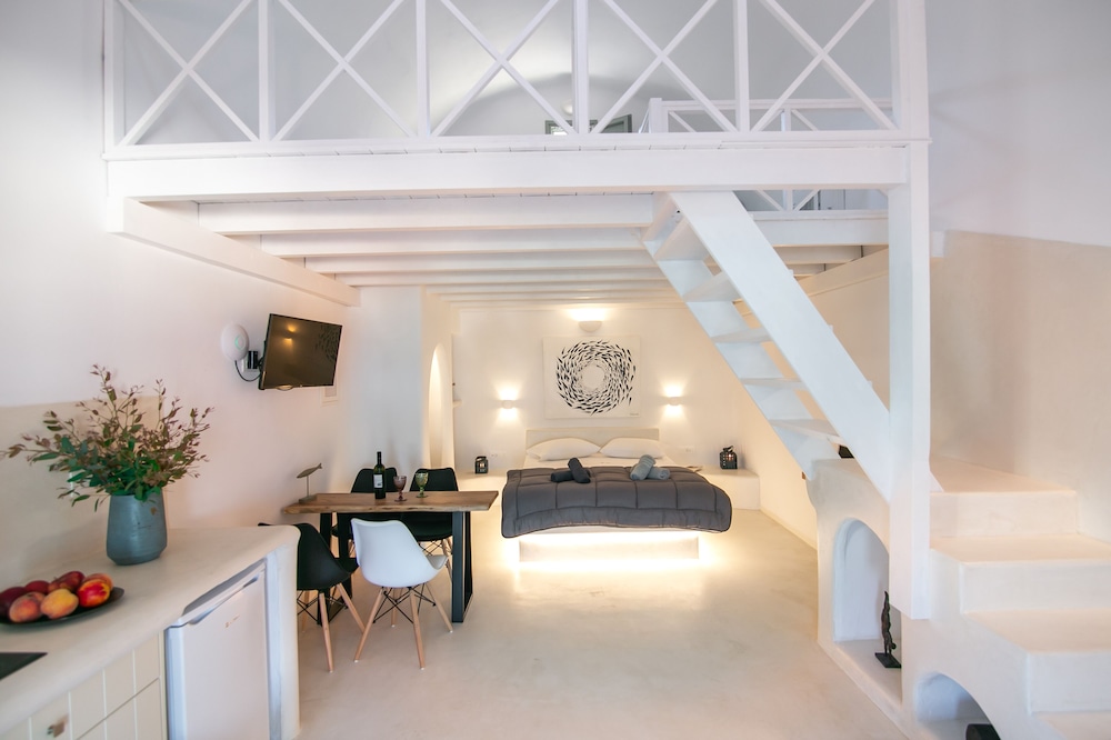 Loft Villa with hot tub