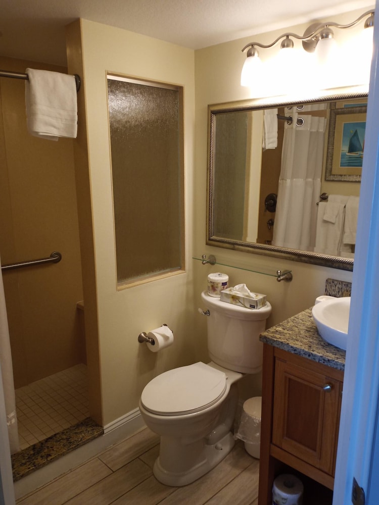 Deluxe Studio, Oceanfront, 1 Bedroom photo 2
