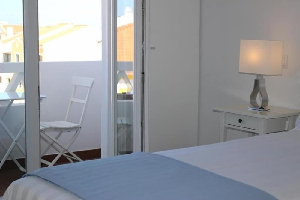Standard Room, 2 Twin Beds - Photo 3