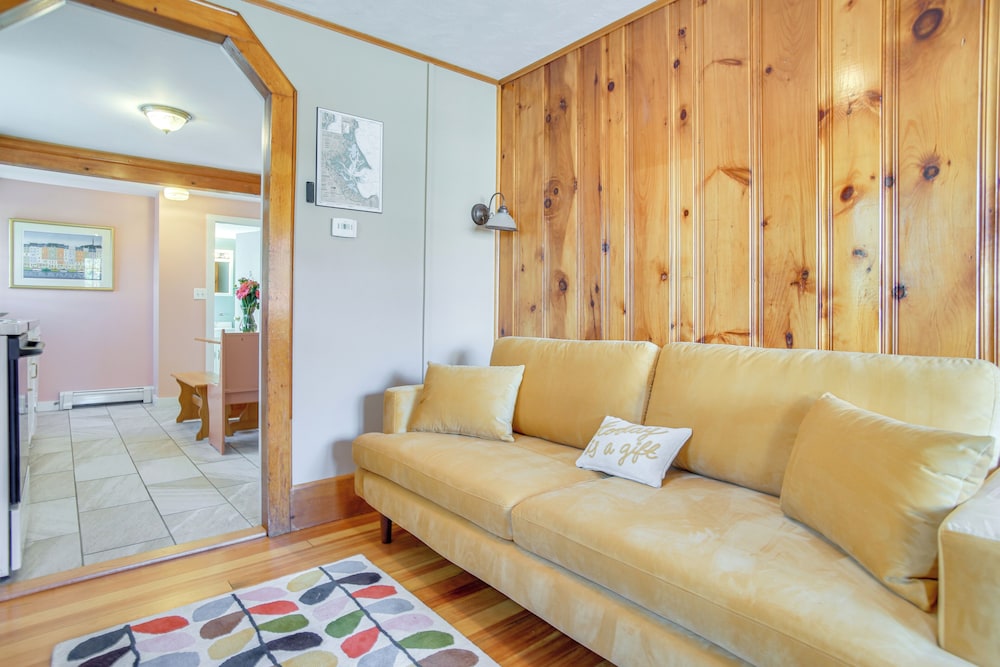 Cottage (2 Bedrooms)