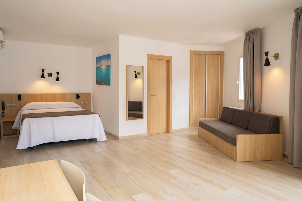 Studio, 1 Queen Bed