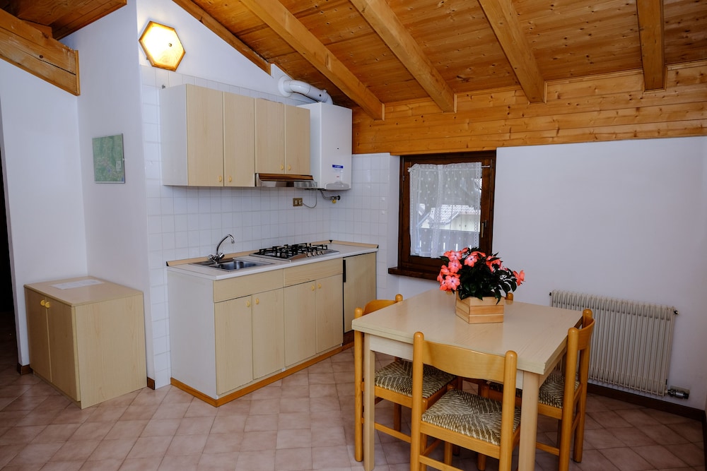 Apartment, 2 Bedrooms, Mountain View (3/4 people) photo 3