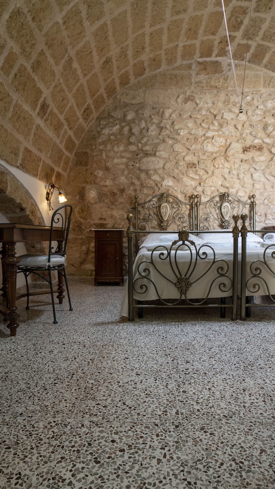 Triple Room - Photo 14