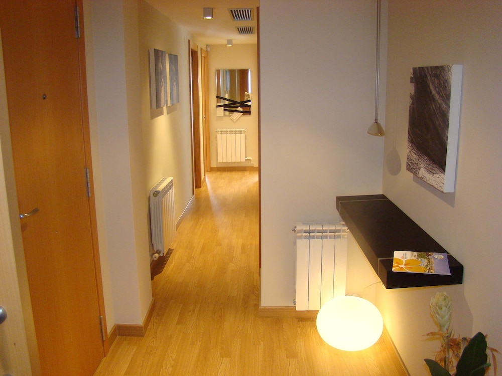 Deluxe Apartment, Balcony, City View (Elcano 1-1) photo 3