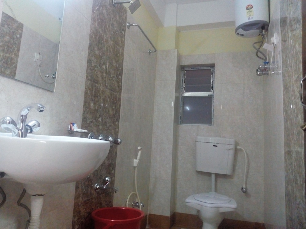 Deluxe Double Room - Photo 7