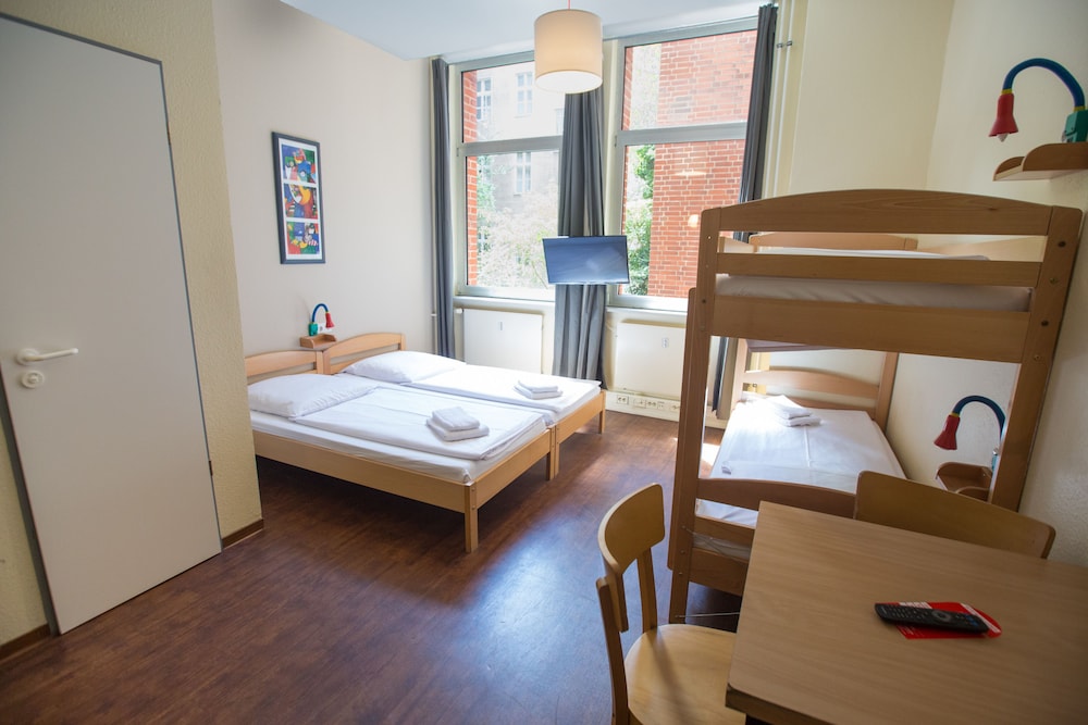 Double Room - Photo 4