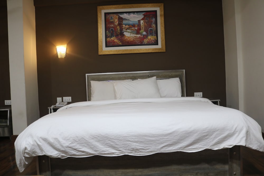 Deluxe Double or Twin Room photo 1