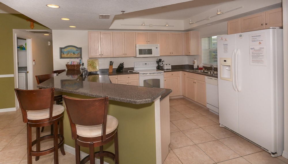 Beautiful Bohemian Themed Condo With 3 2 Corner Unit With Pond Views Ow15-307, Photo 21