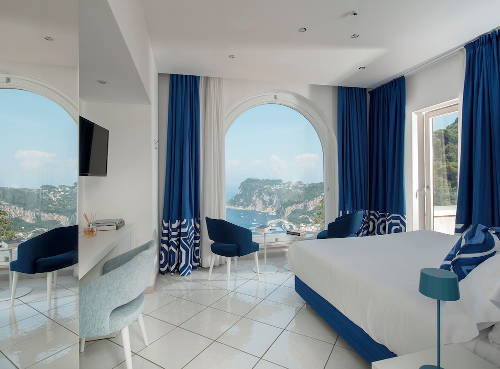 Luxury Room, Hot Tub, Sea View