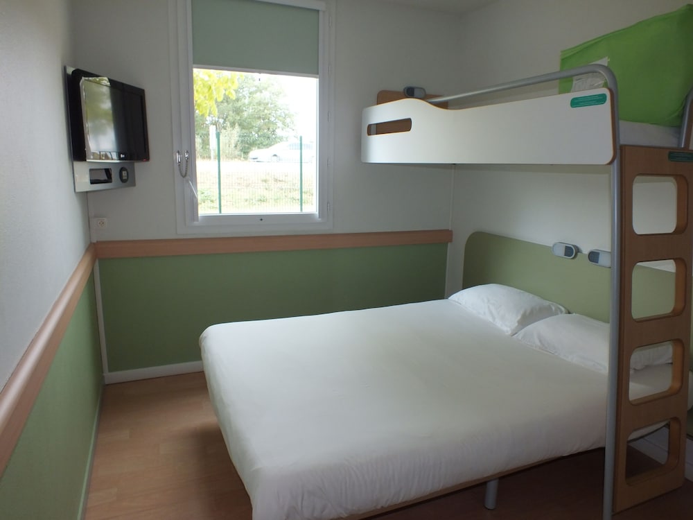 Triple Room, Multiple Beds photo 2