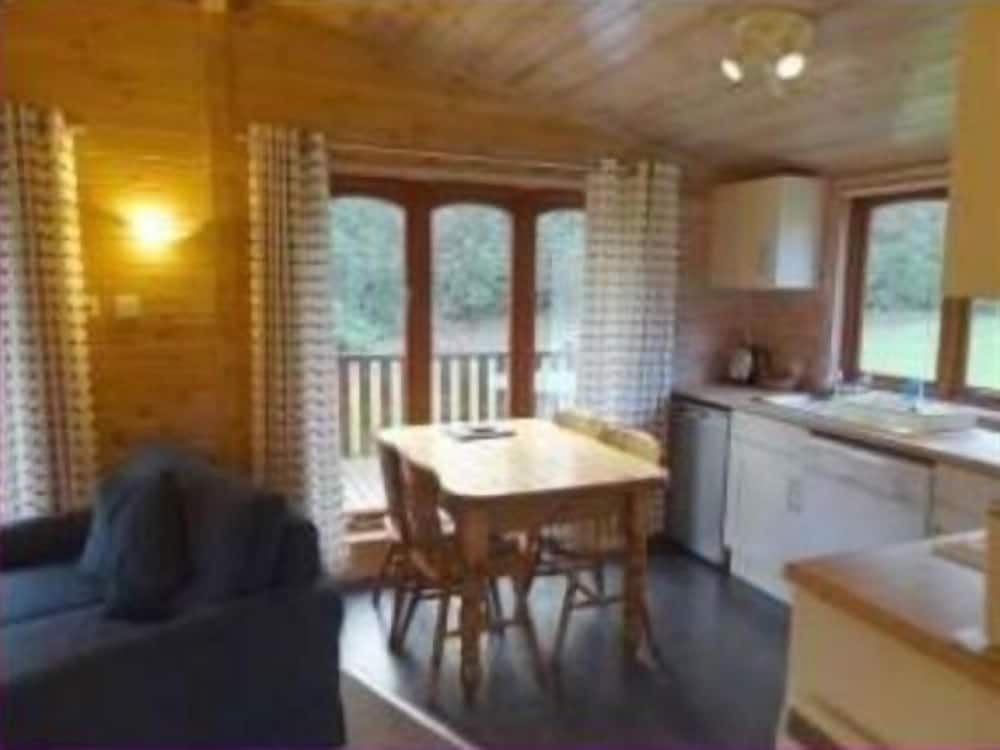 Chalet, Private Bathroom (Log Cabin) photo 2