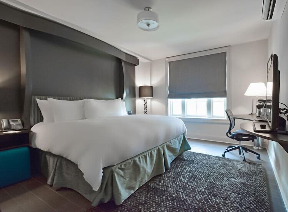 Room, 1 King Bed photo 1
