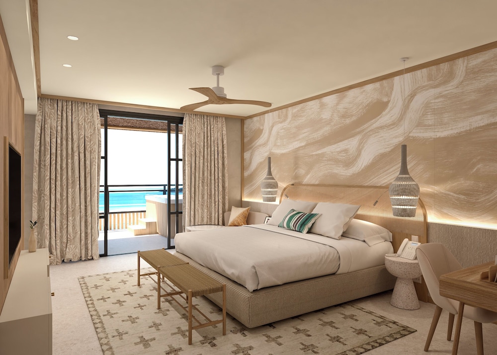 Preferred Club Presidential Suite Ocean Front photo 2