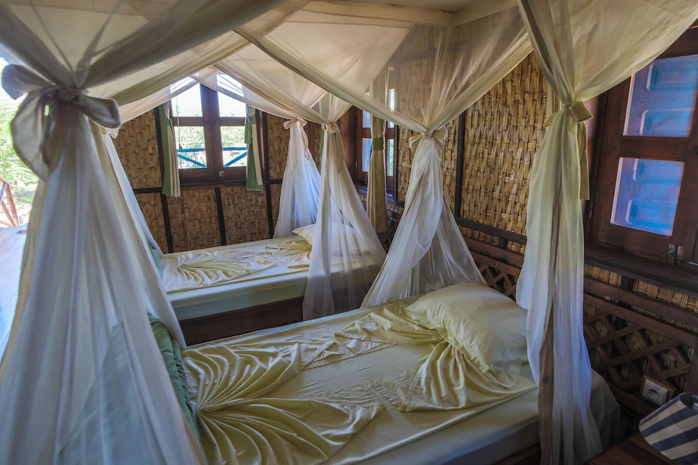 Comfort Bungalow, 2 Twin Beds, Non Smoking photo 1