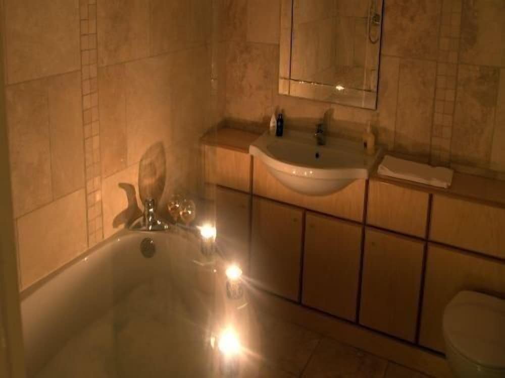 Superior Apartment, Ensuite (3 Bedrooms For Up To 11) photo 2