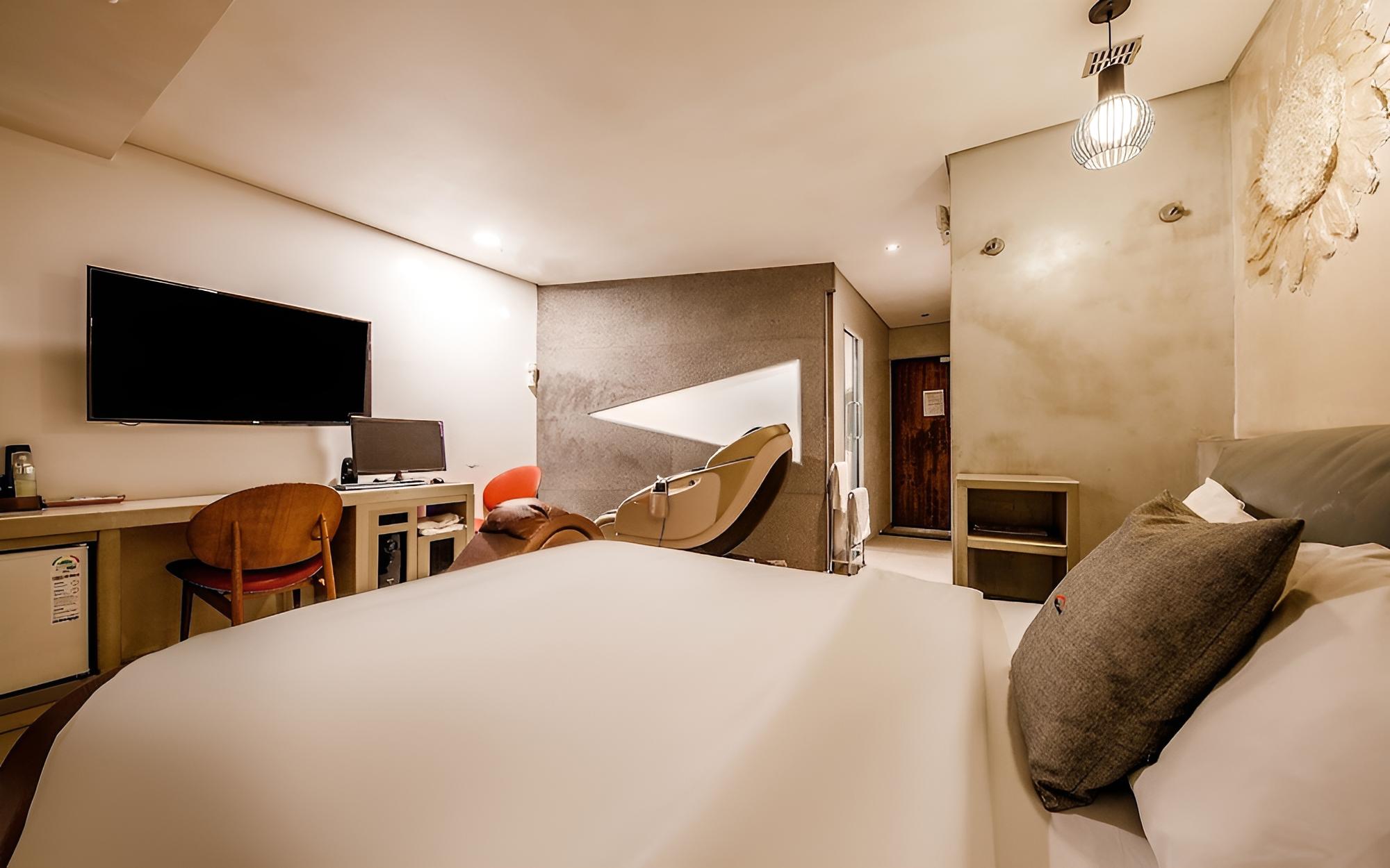 Room (Special Room-A (Body Friend Massage/N) - Photo 4