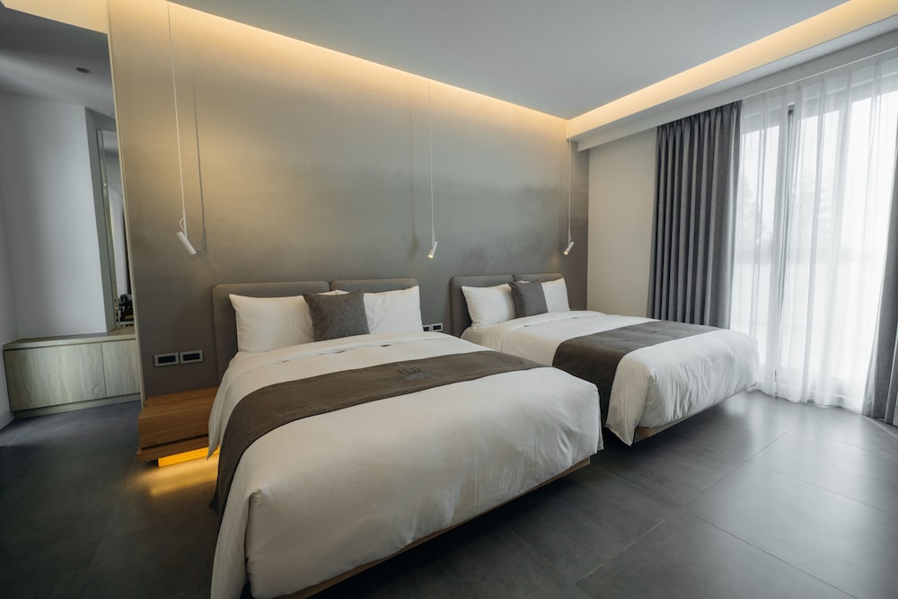 Family Quadruple Room photo 1