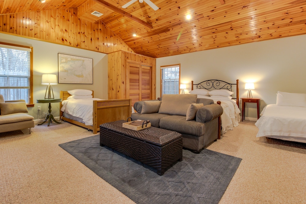 Studio Suite (Breakfast not included) photo 1
