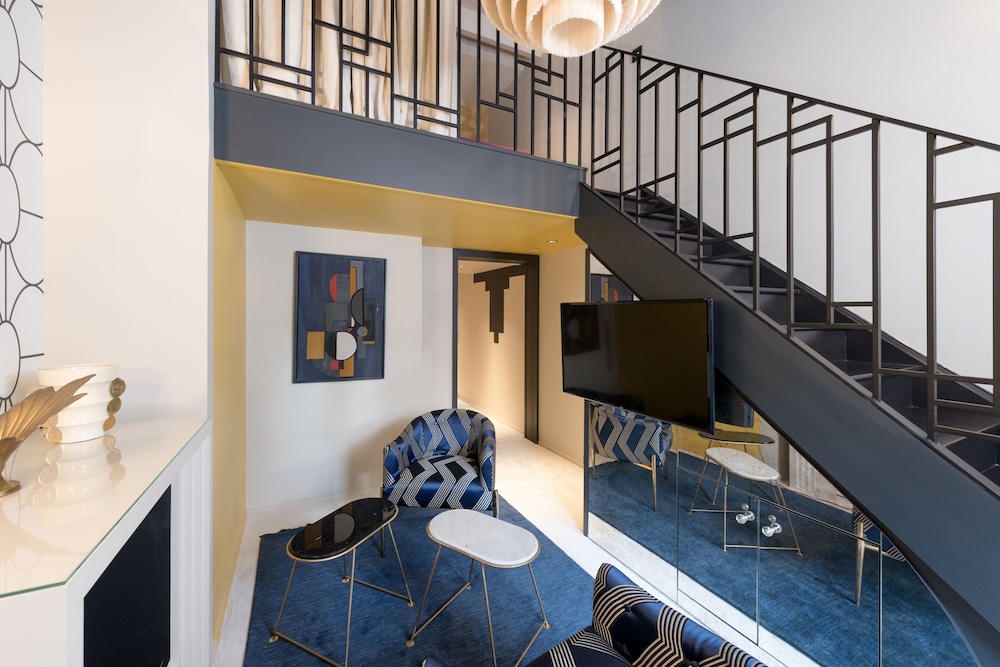 Suite Executive Bianca, 22 Rue du Boeuf 69005 Lyon photo 1