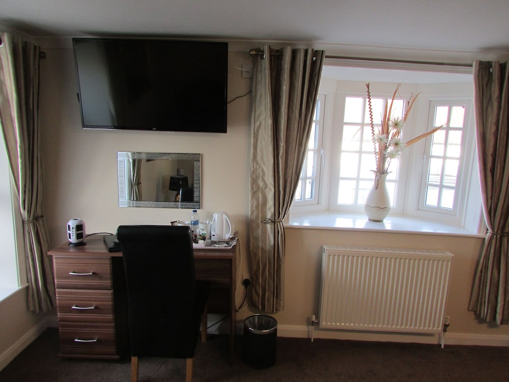 Suite, Ensuite photo 3