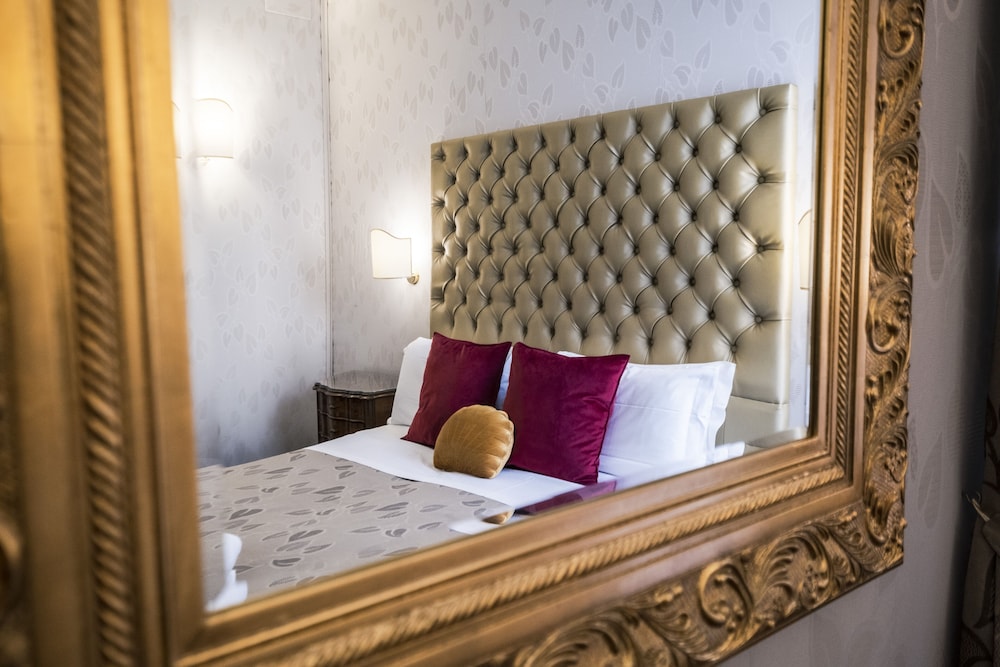 Triple Room, Canal View photo 2