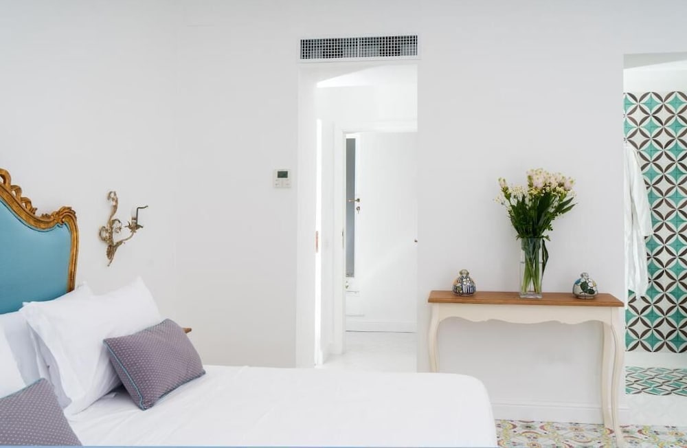 Elite Room, Sea View, Annex Building photo 3