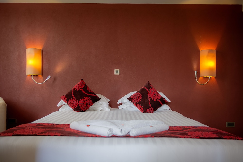 Business Suite photo 1