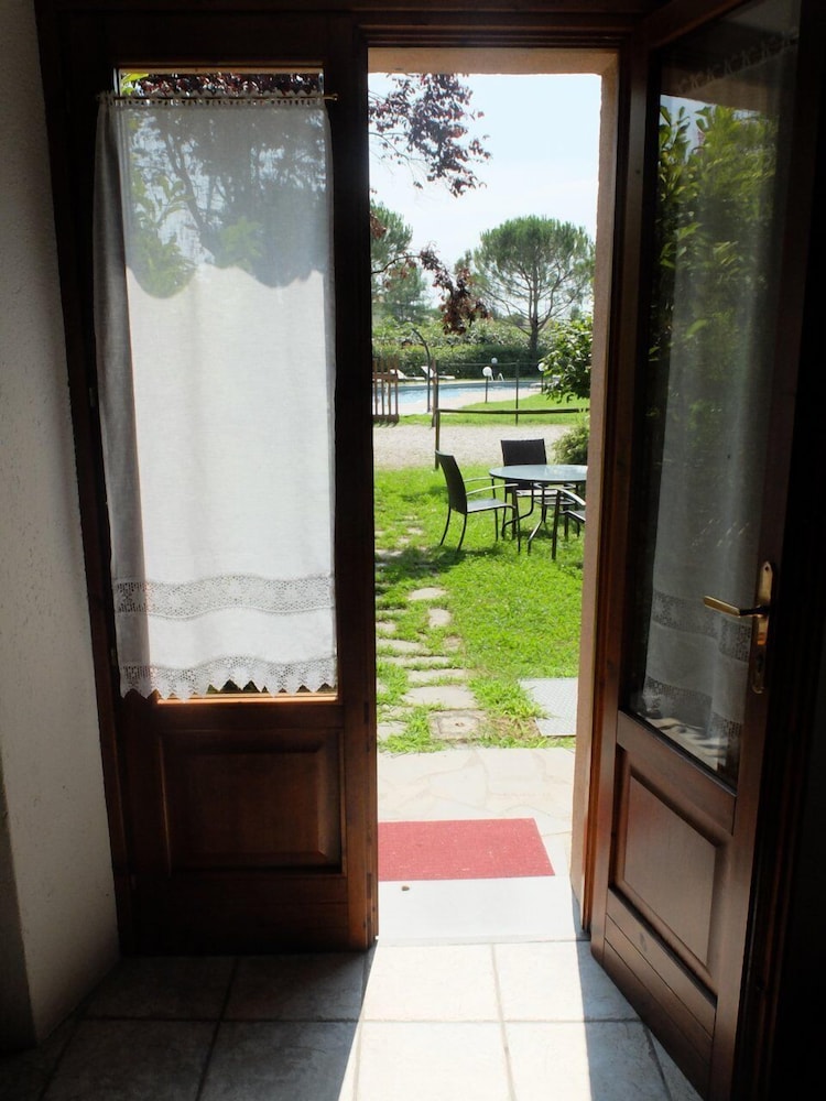 Apartment, 2 Bedrooms (APT 1) photo 2
