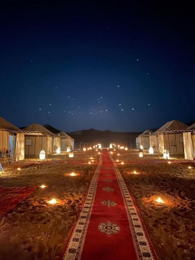 Deluxe Triple Room, Balcony, Desert View photo 3