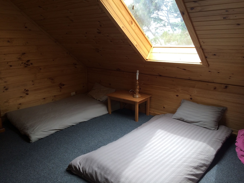Ashram Room photo 2