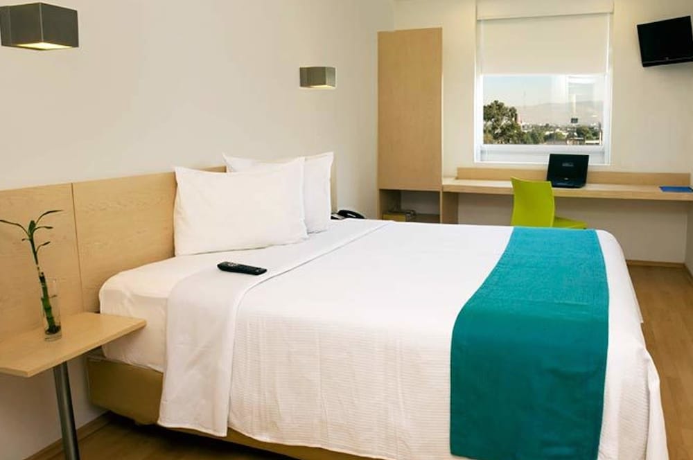 Superior Room, 1 Queen Bed