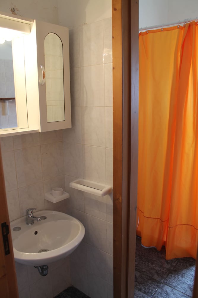 Basic Apartment (Bilocale Timo) photo 2