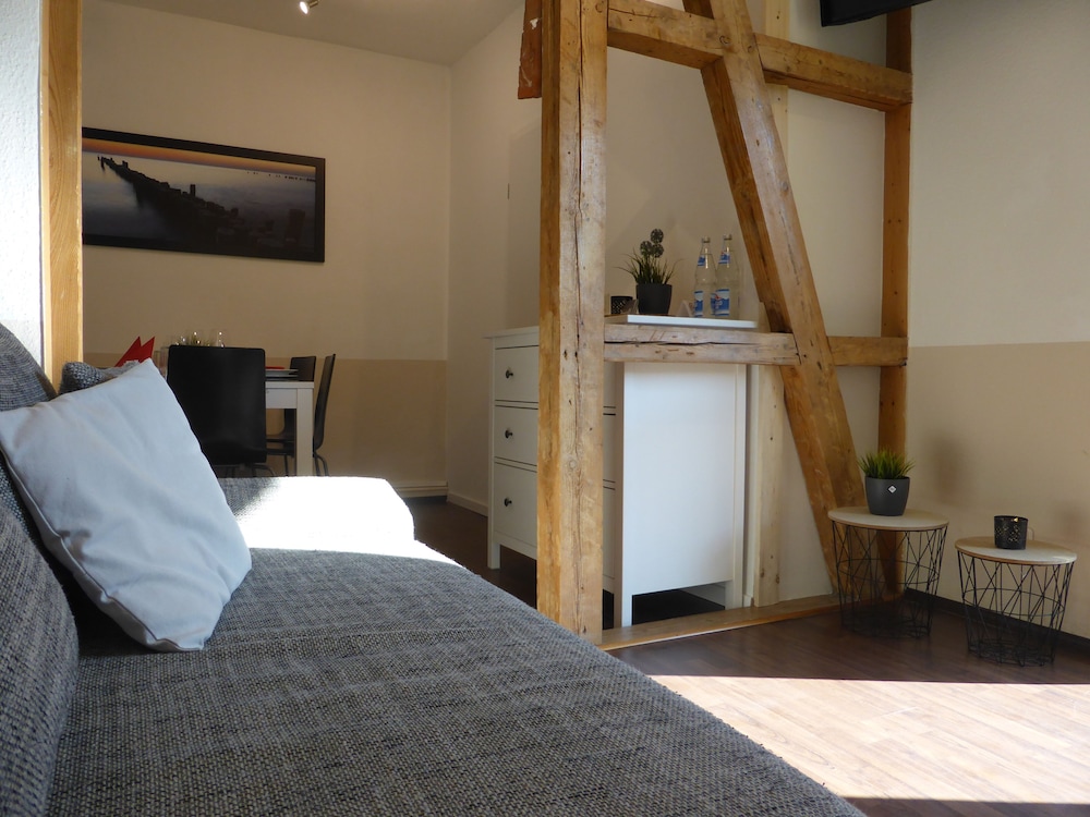 Apartment photo 2