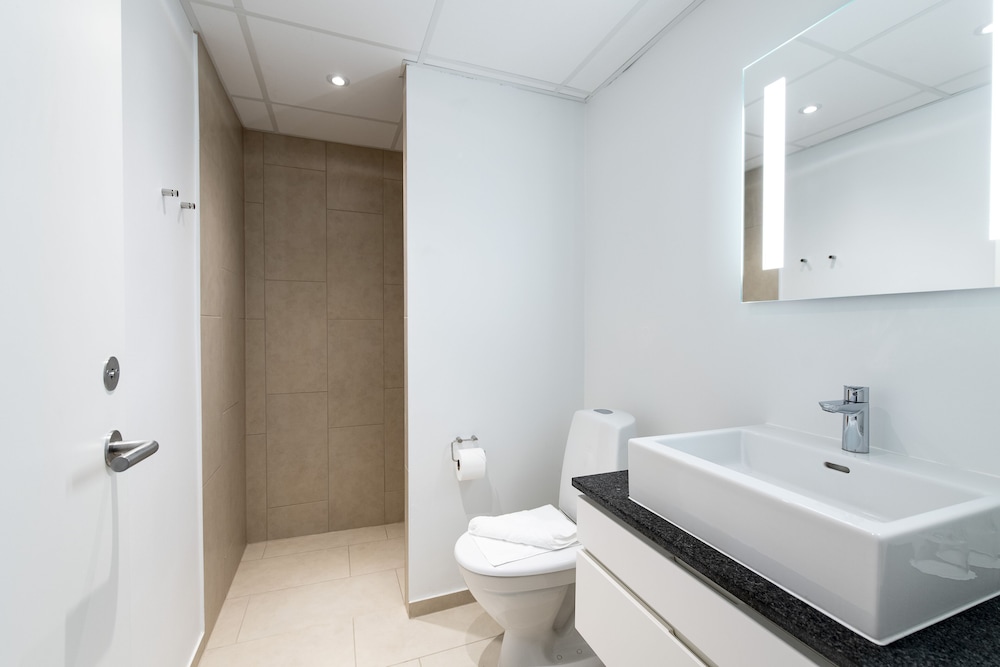 Standard Double Room - Photo 6