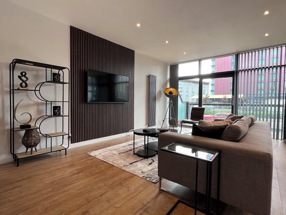 City Apartment, City View
