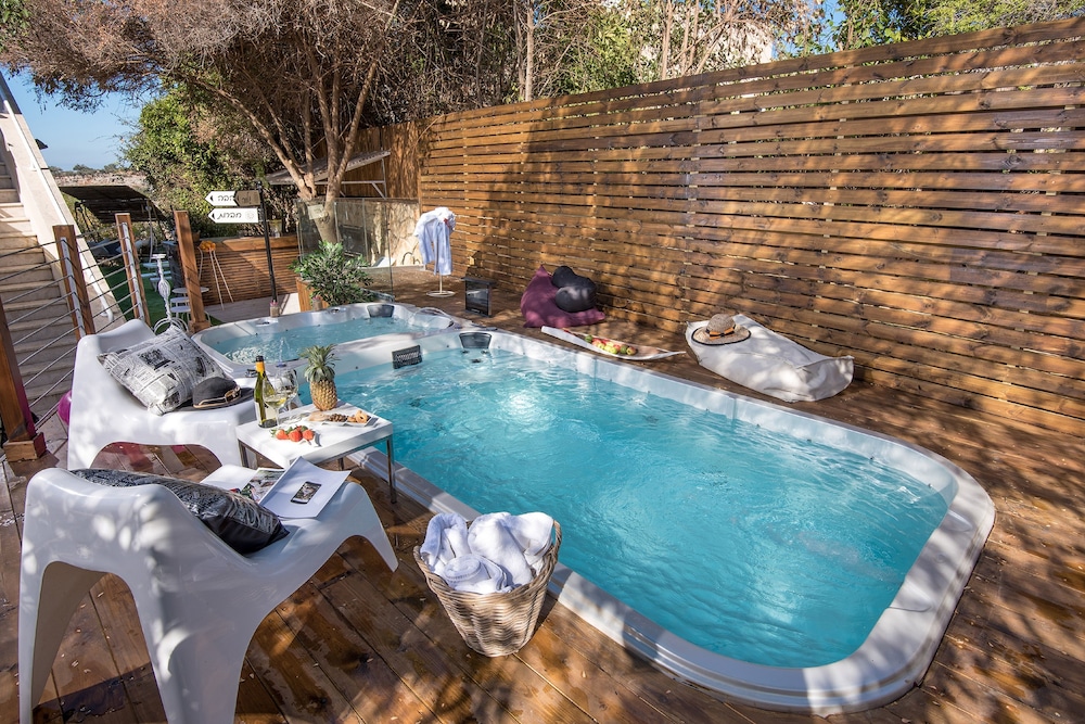 Luxury Suite, Mountain View